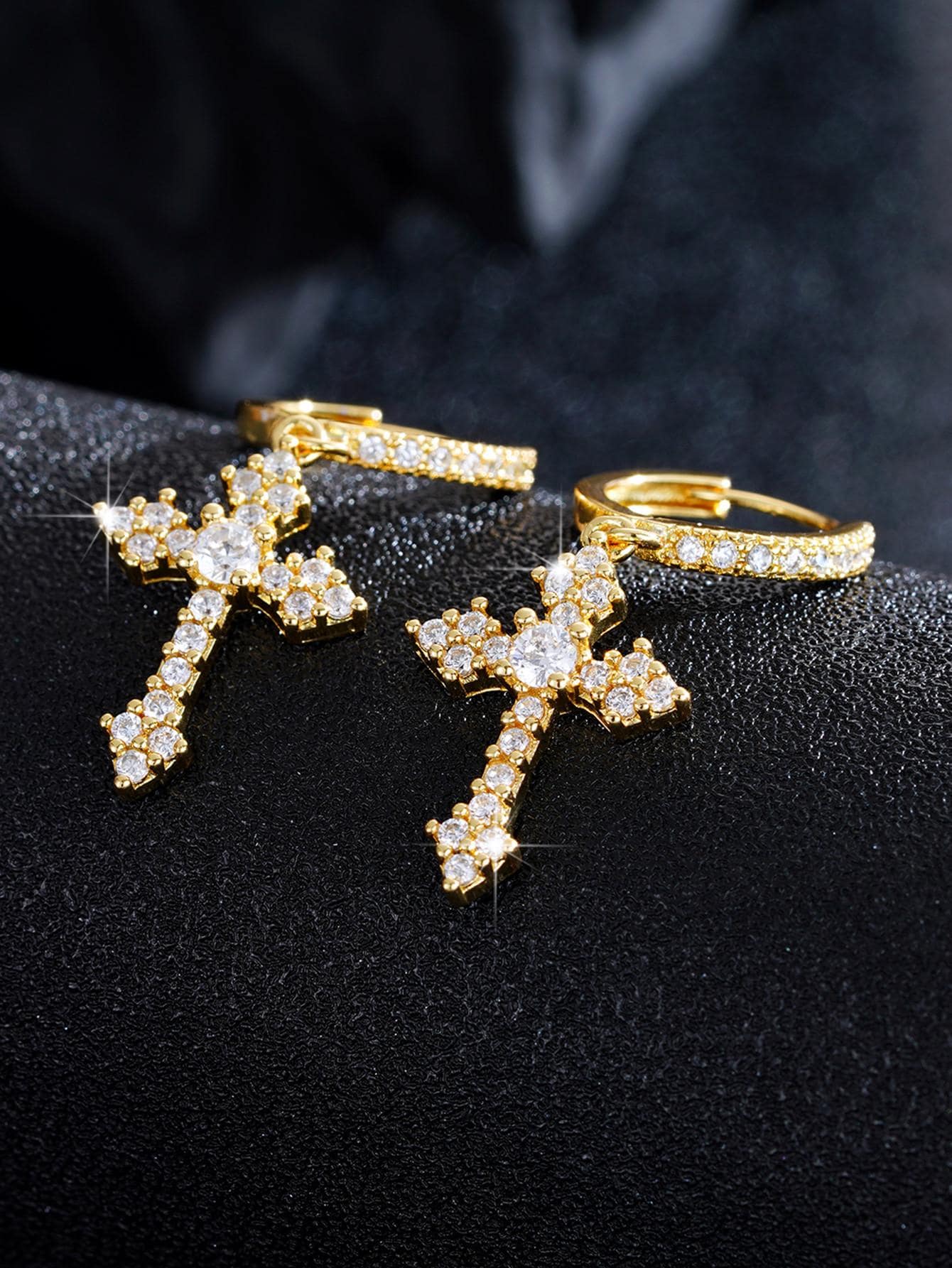 1 Pair Fashion Cubic Zirconia  - مراجعة Body Jewelry Etc وسعره