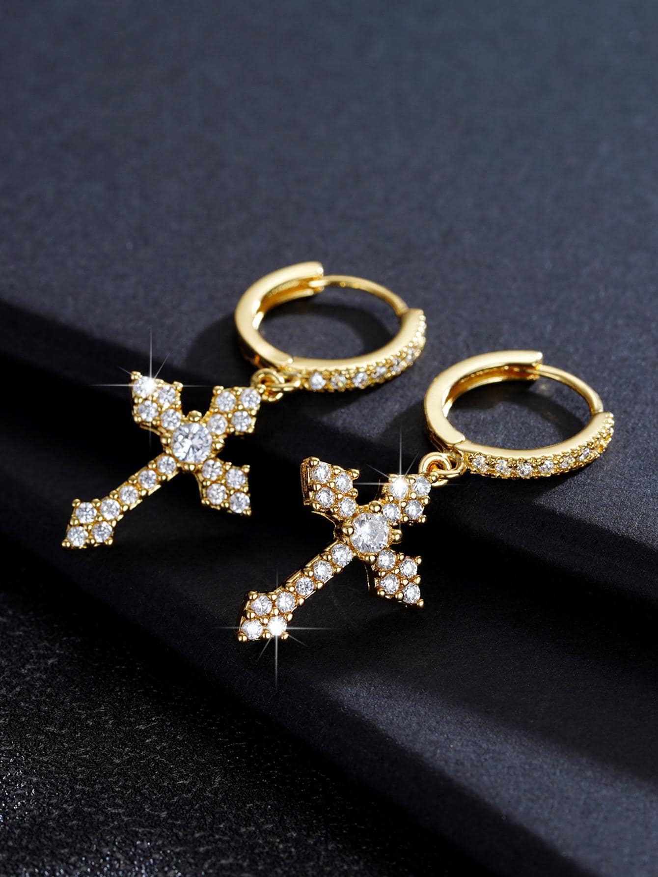 1 Pair Fashion Cubic Zirconia  - مراجعة Body Jewelry Etc وسعره