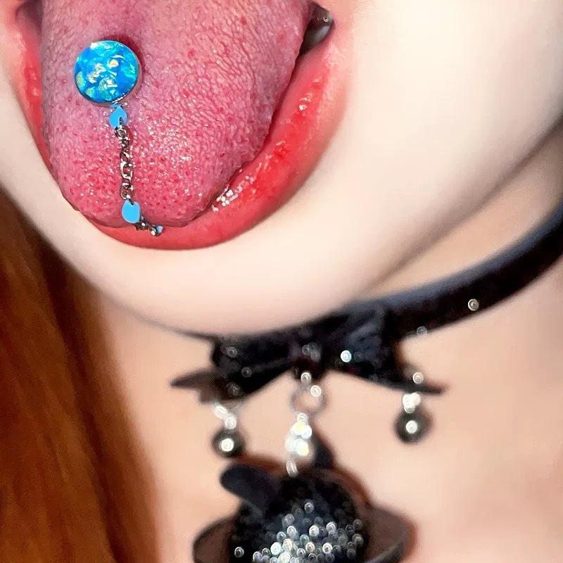 1Pc High-Quality Trendy Blue G - مراجعة Body Jewelry Quality وسعره