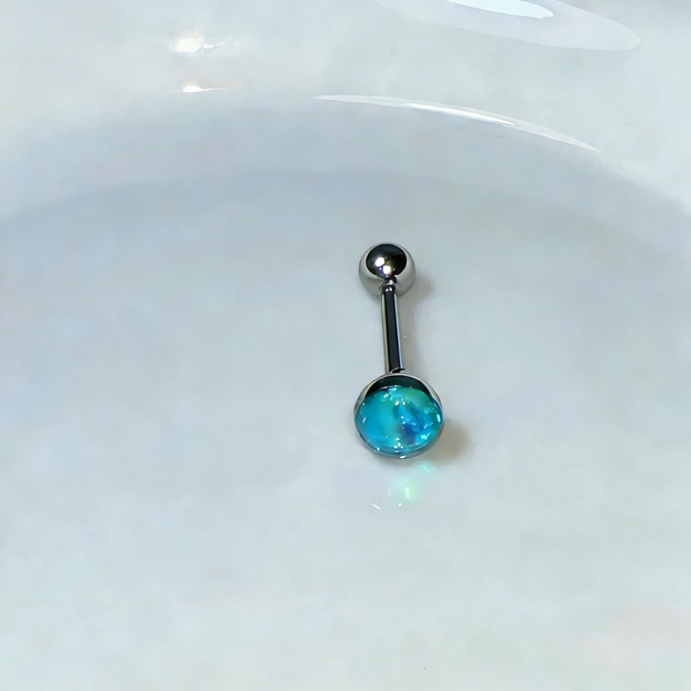1Pc High-Quality Trendy Blue G - مراجعة Body Jewelry Quality وسعره