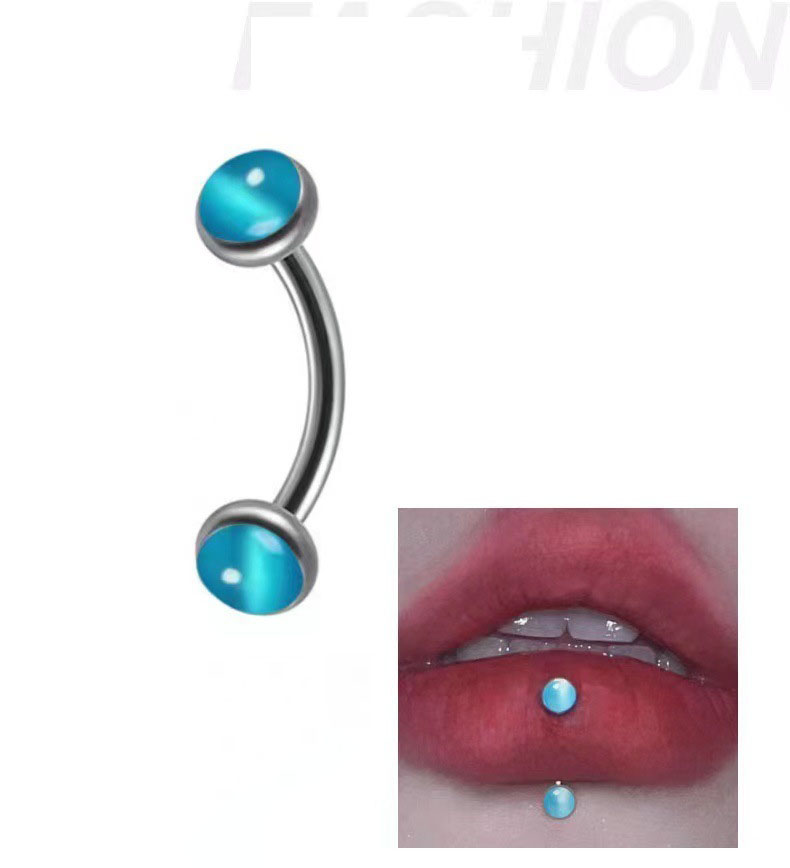 1Piece Eyebrow Piercing Banana - مراجعة Rook Curved Barbell وسعره