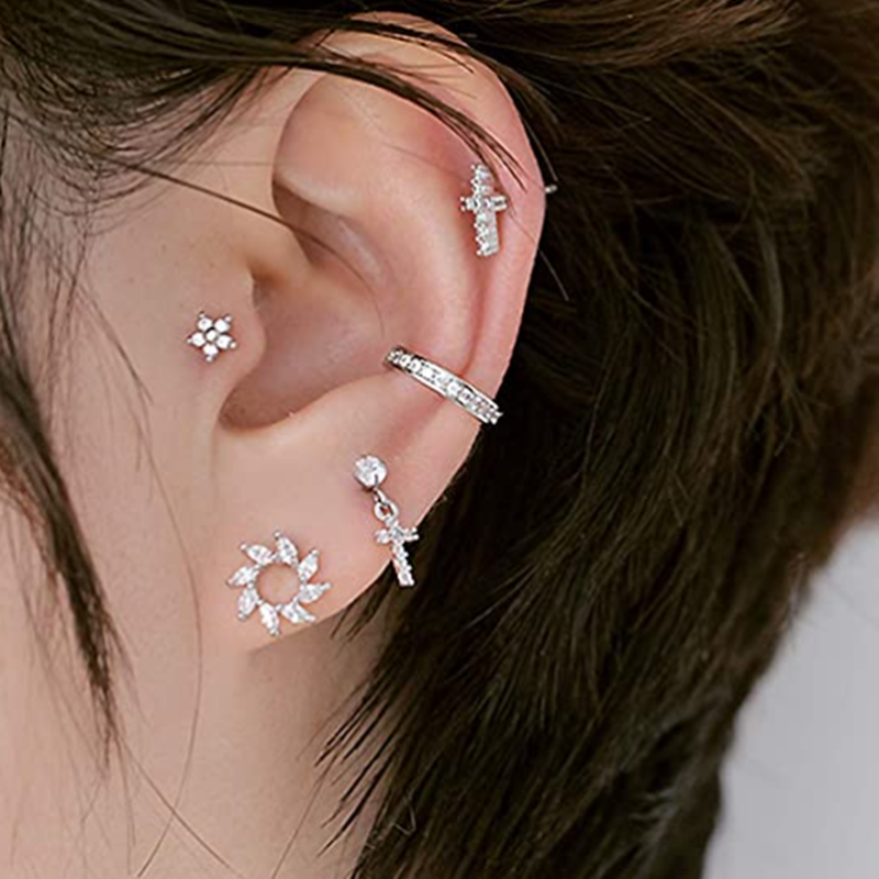 1PCS Moon Ear Cartilage Stud E - مراجعة Rook Curved Barbell وسعره