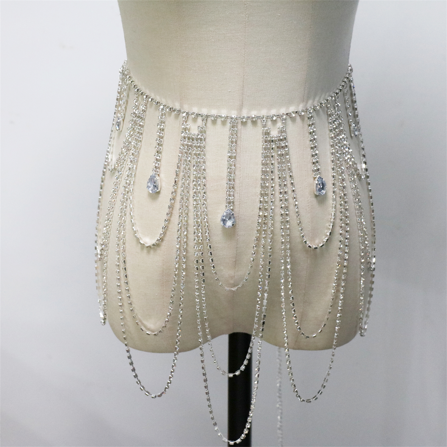 Personalized Multi layer Tasse - مراجعة Body Jewelry Luxury وسعره